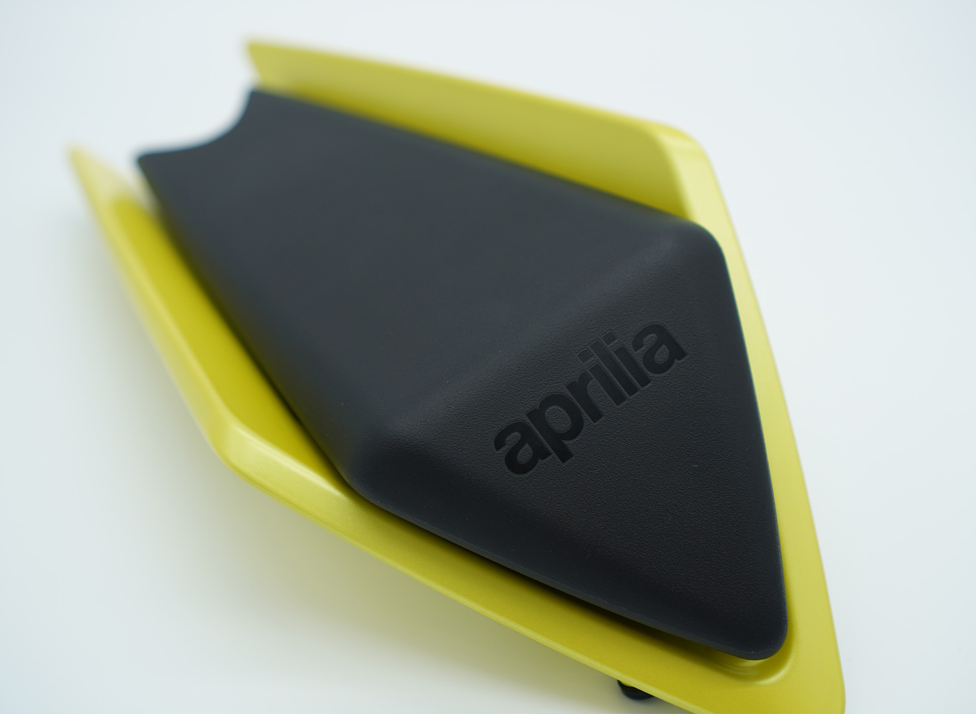 Pillion seat cover Acid Gold for Aprilia RS 660